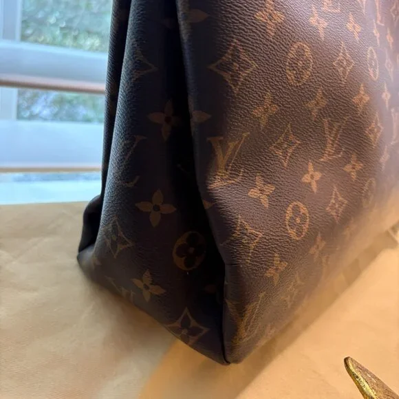 Louis Vuitton Monogram Pallas MM Shopper Cerise Excellent Condition - Picture 12 of 16